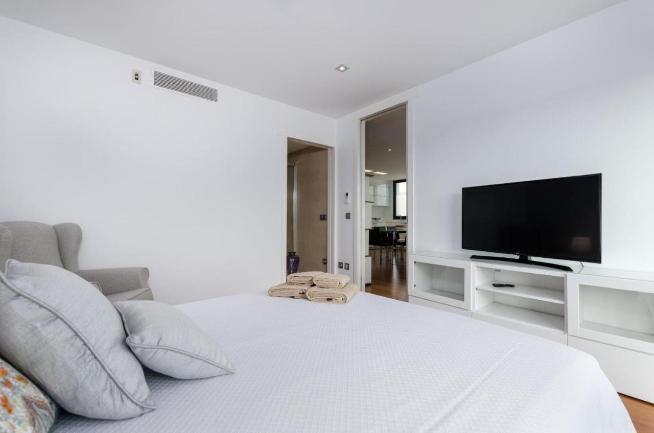 Ponent Apartment